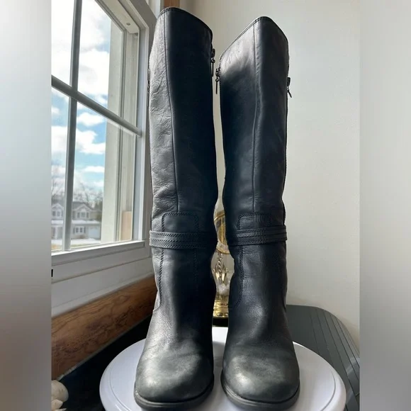 Clarks Charcoal & Black Boots size 8.5 - Picture 11 of 13